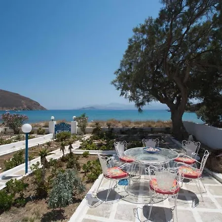 Lovely House Infront Of The In Molos