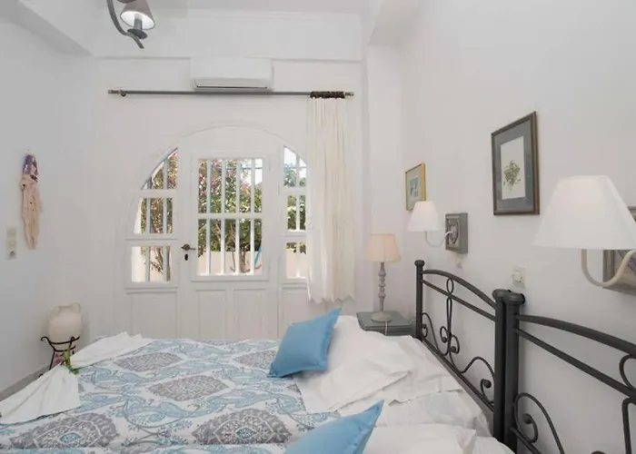 Lovely House Infront Of The In Molos Appartamento Molos (Paros)